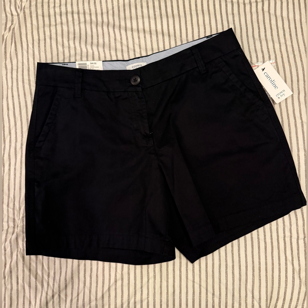 Crown & Ivy Women's Classic Black Shorts